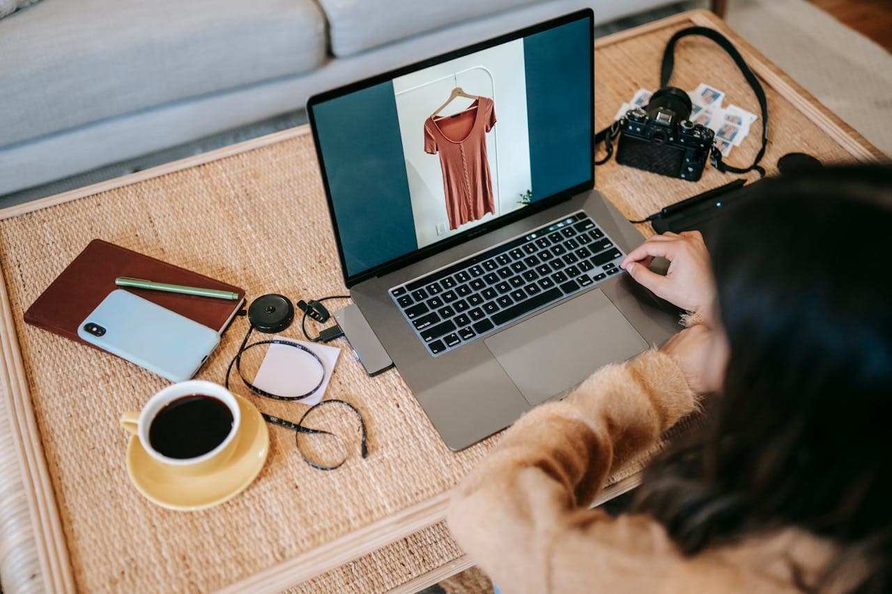 Beyond Gaming: Digital Fashion Industry Drives Demand for Virtual Clothing and Metaverse Style