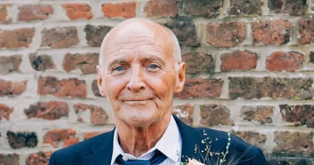 'Gentle' dad who died after being hit by car 'made friends wherever he went' - Liverpool Echo