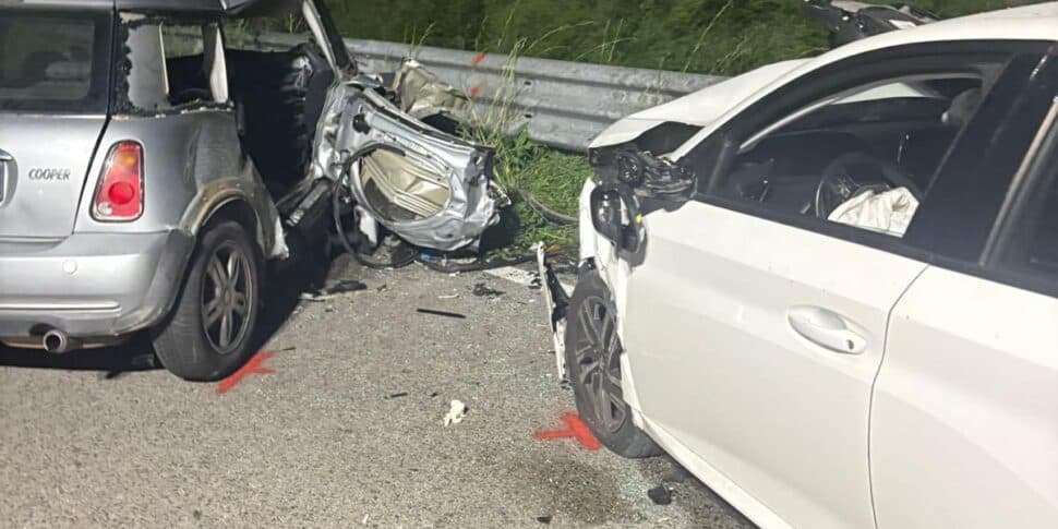Two of those injured in the accident on the SP146 Ponte Naso–Sinagra are in critical condition at the Polyclinic