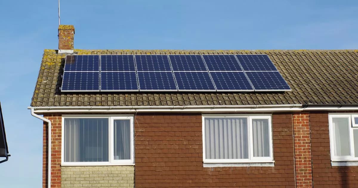 UK households with solar panels risk £100 fine if they miss HMRC deadline - Birmingham Live